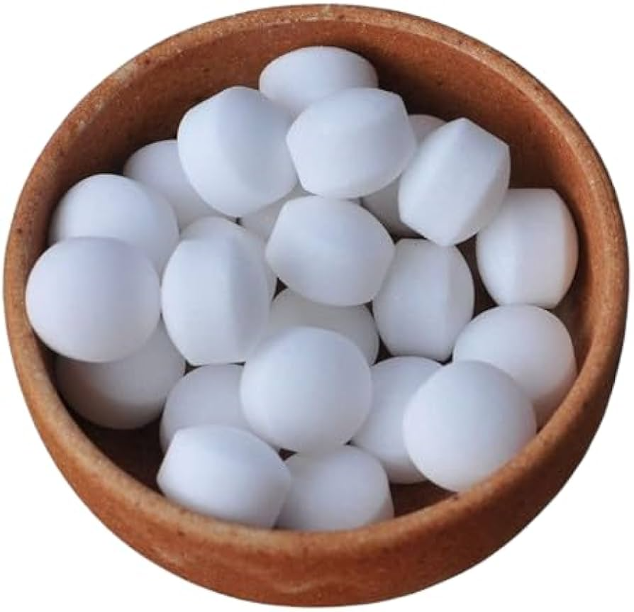 Naphthalene Balls / Bathroom freshners